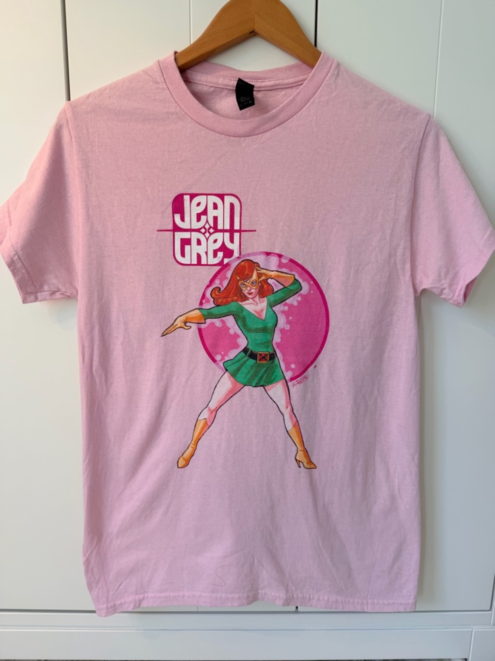 Jean Grey X-Men Graphic Tee – Pink Marvel Shirt – Gildan Cotton – Size Small